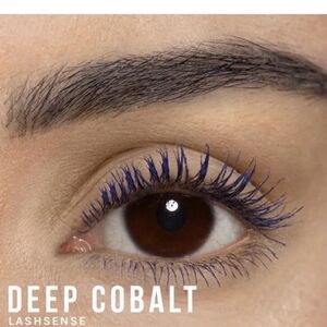 Mascara Cobalt blue